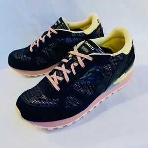 SAUCONY SHADOW Sneakers